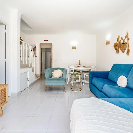 Apartamento In Old Town - 5 Min Walking To The Albufeira