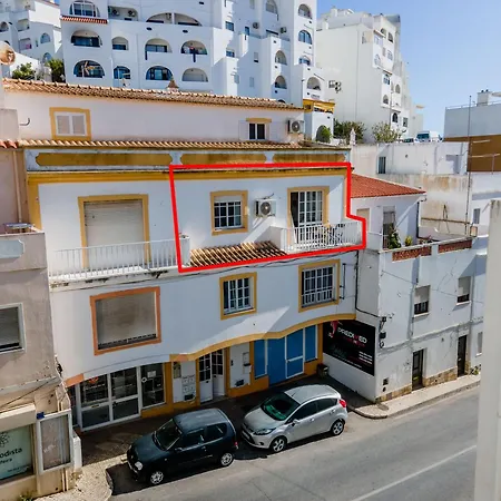In Old Town - 5 Min Walking To The Apartment Albufeira